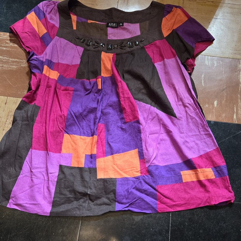 A.N.A A New Approach womans size 2X. Brown purple pink orange geometrical blouse